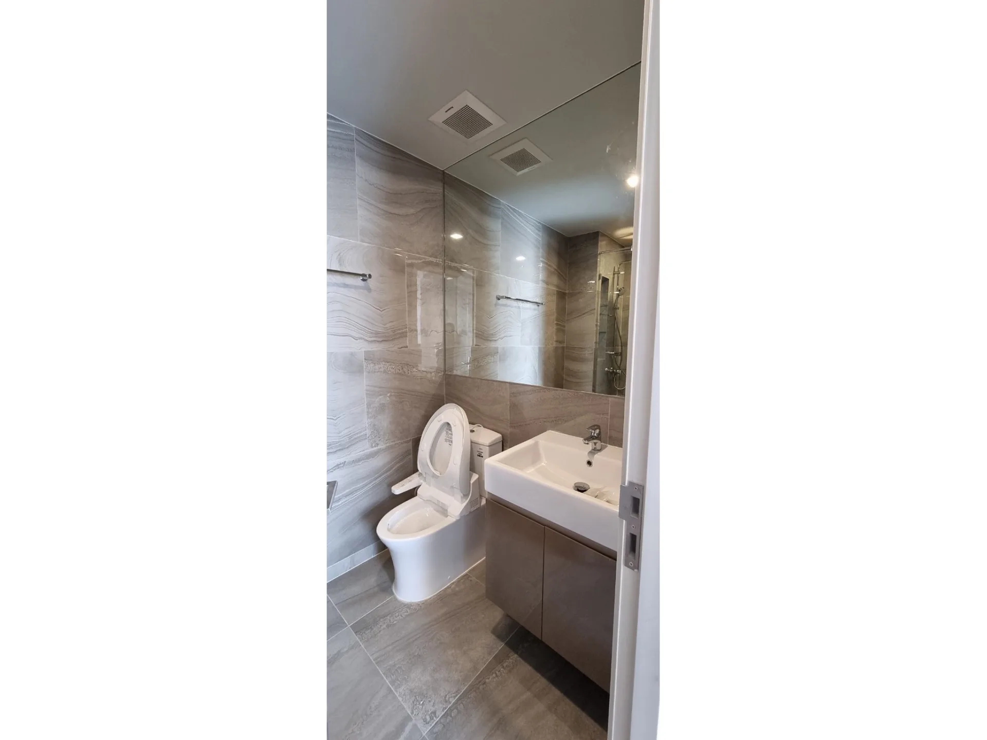 Property photos for Ideo Q Sukhumvit 36