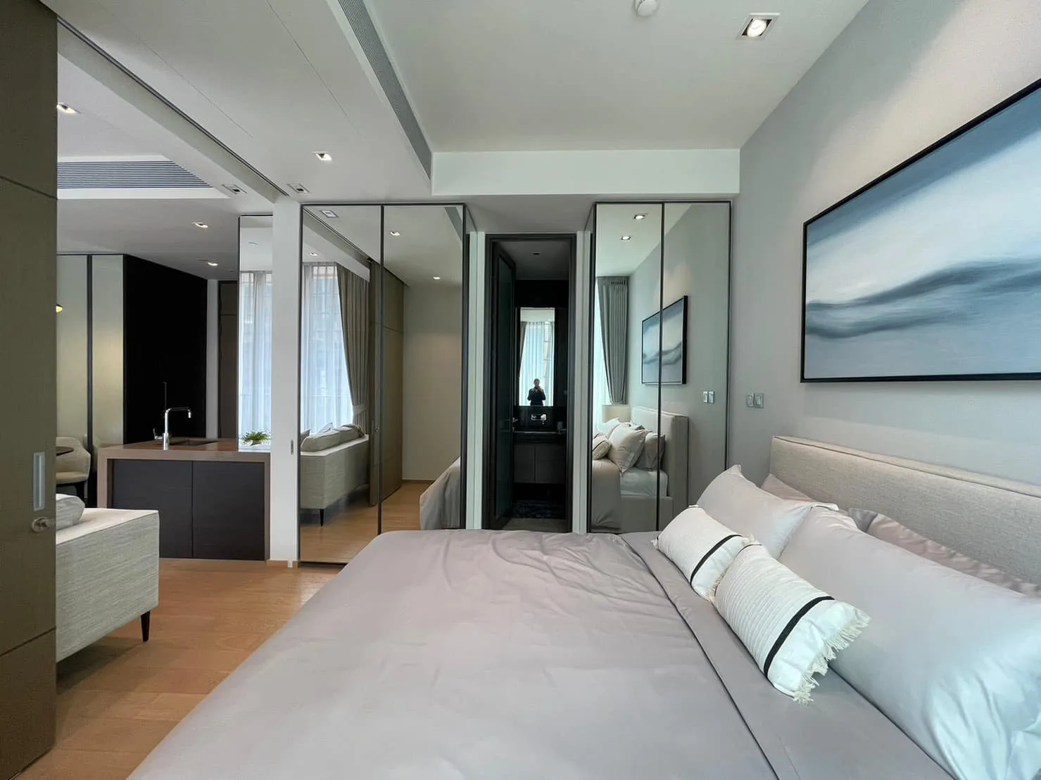 Property photos for 28 Chidlom