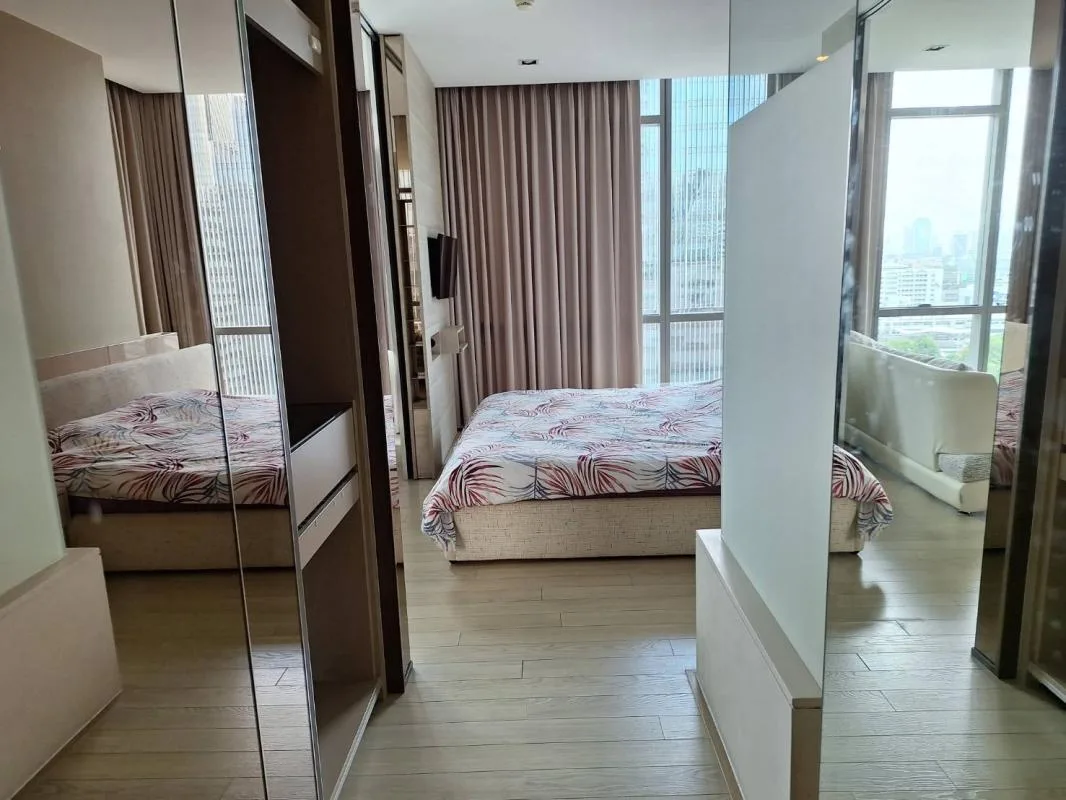 Property photos for The Room Sukhumvit 21