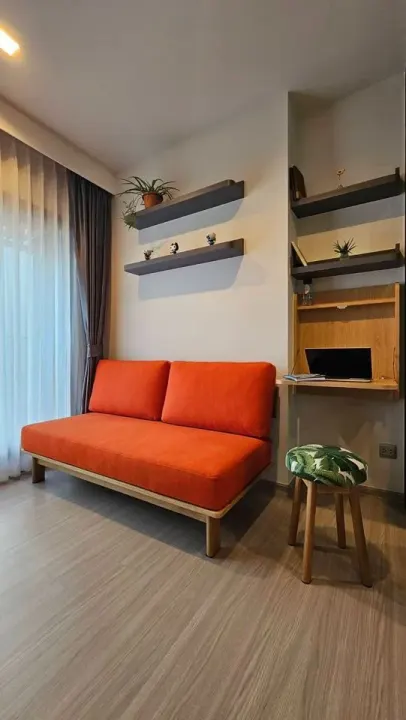 Property photos for Life Asoke Hype