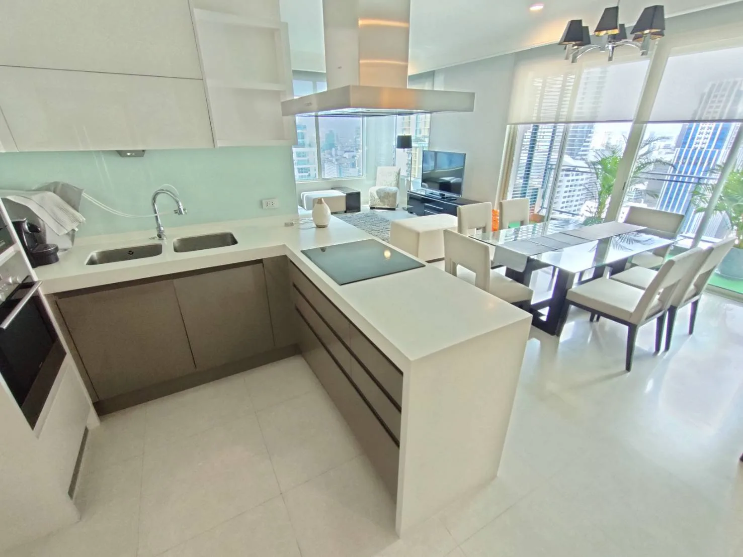 Property photos for Q Langsuan