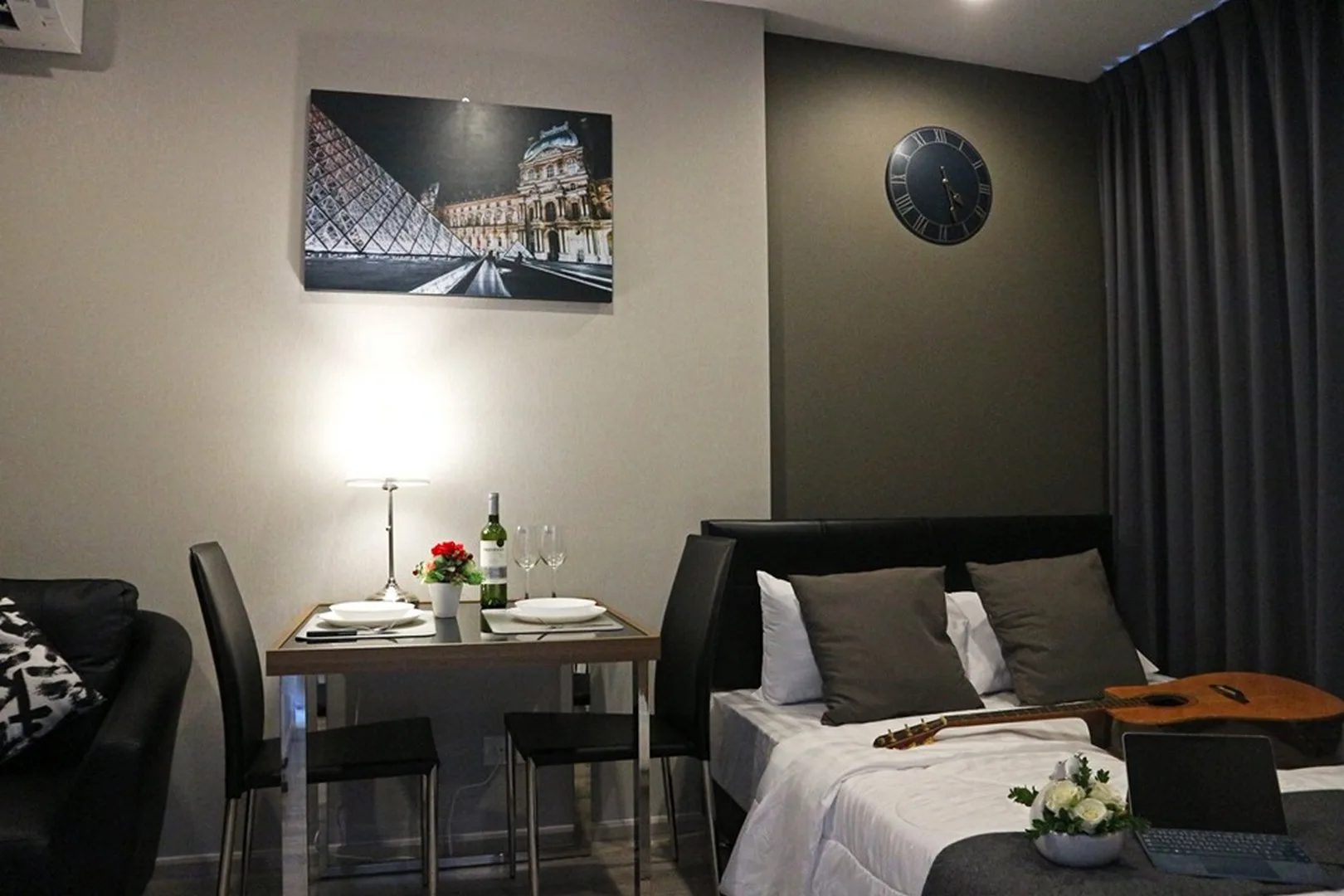 Property photos for Ideo Mobi Asoke