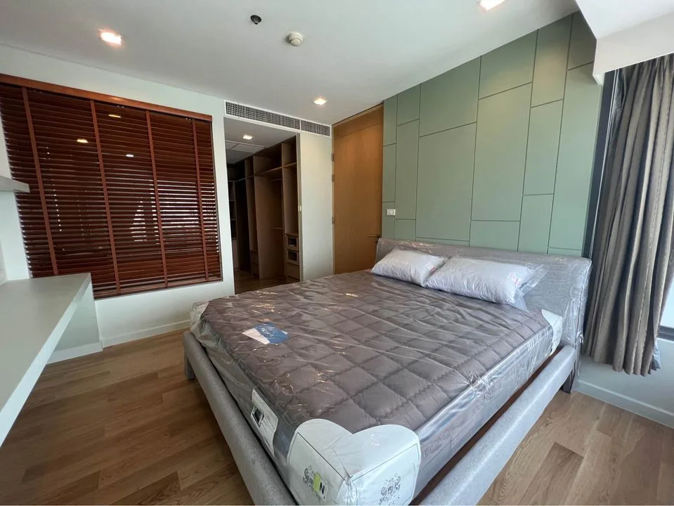 Property photos for Amanta Lumpini