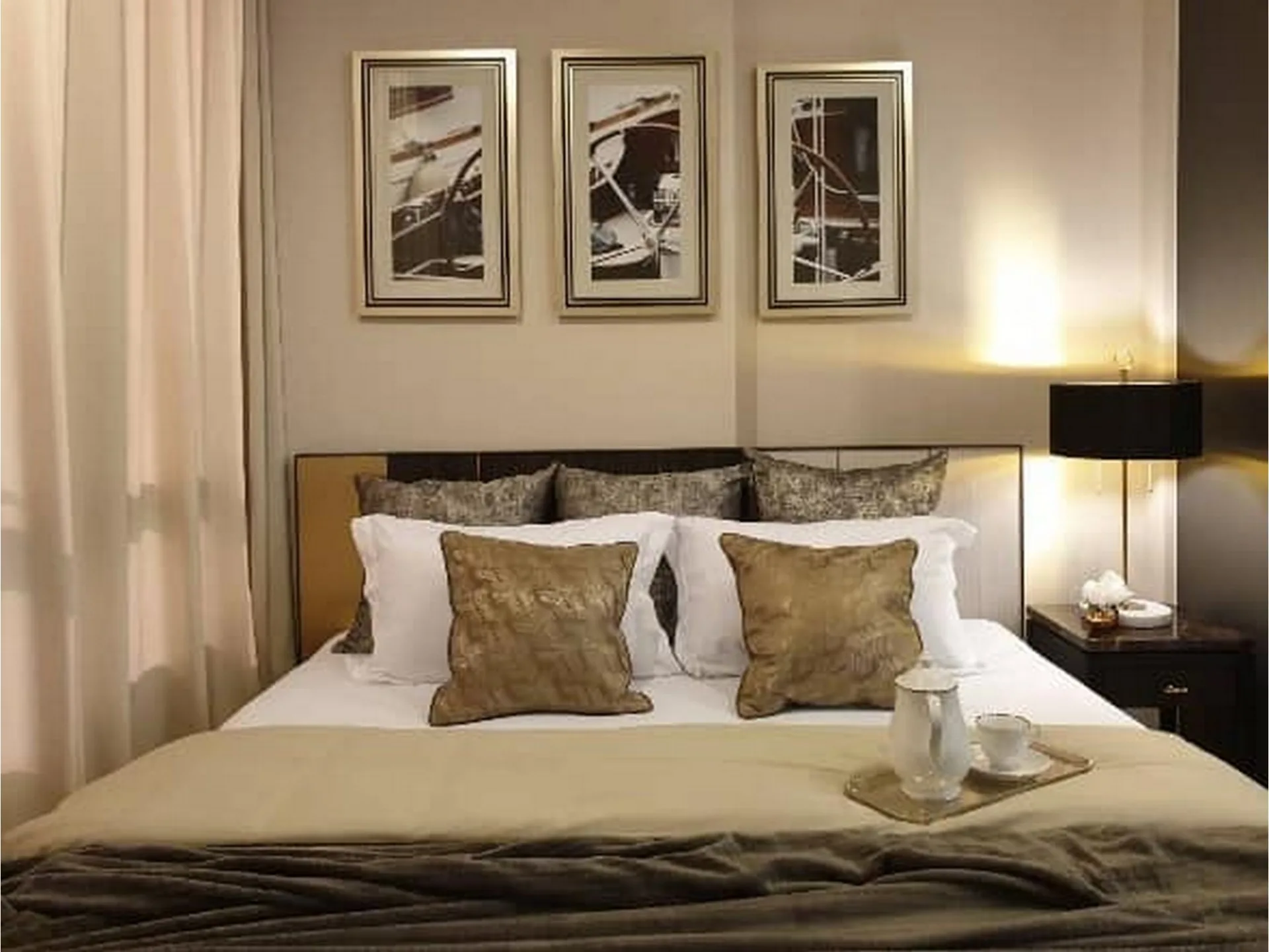 Property photos for The Room Sukhumvit 69