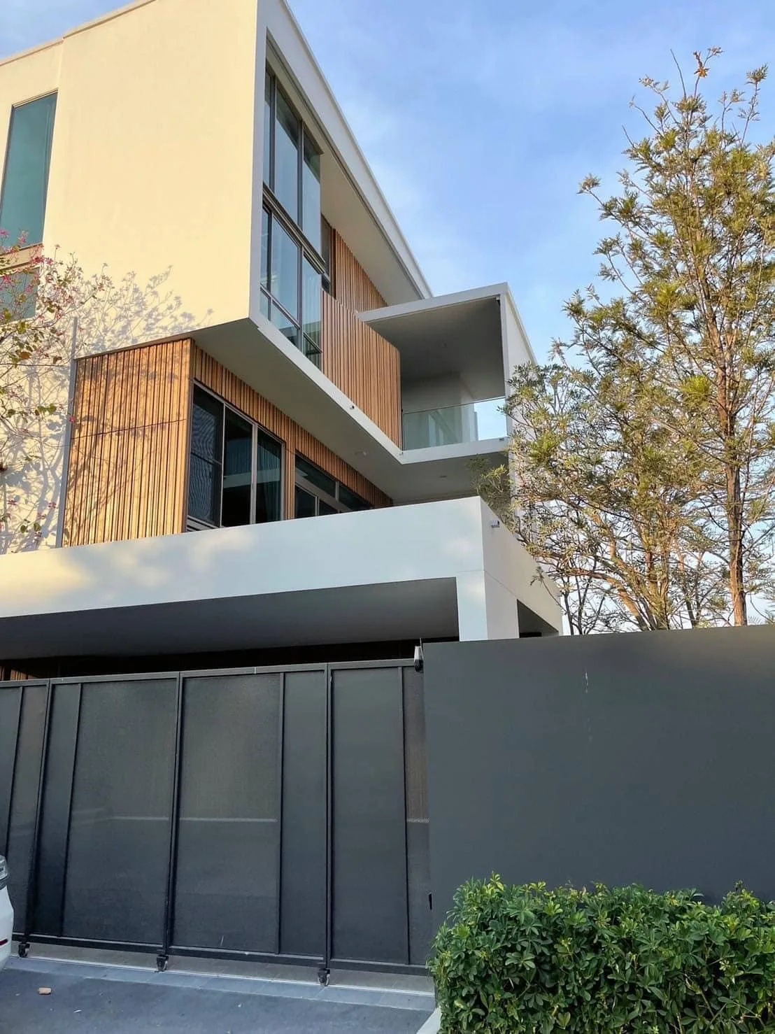 Property photos for Vive Rama 9