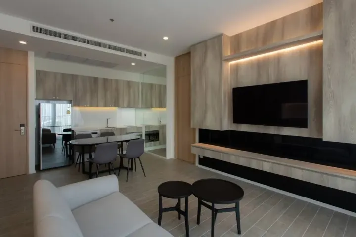 Property photos for Noble BE19