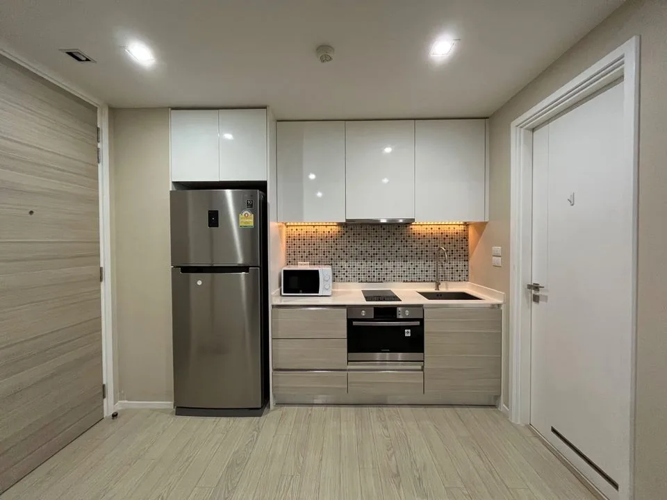 Property photos for The Room Sukhumvit 21
