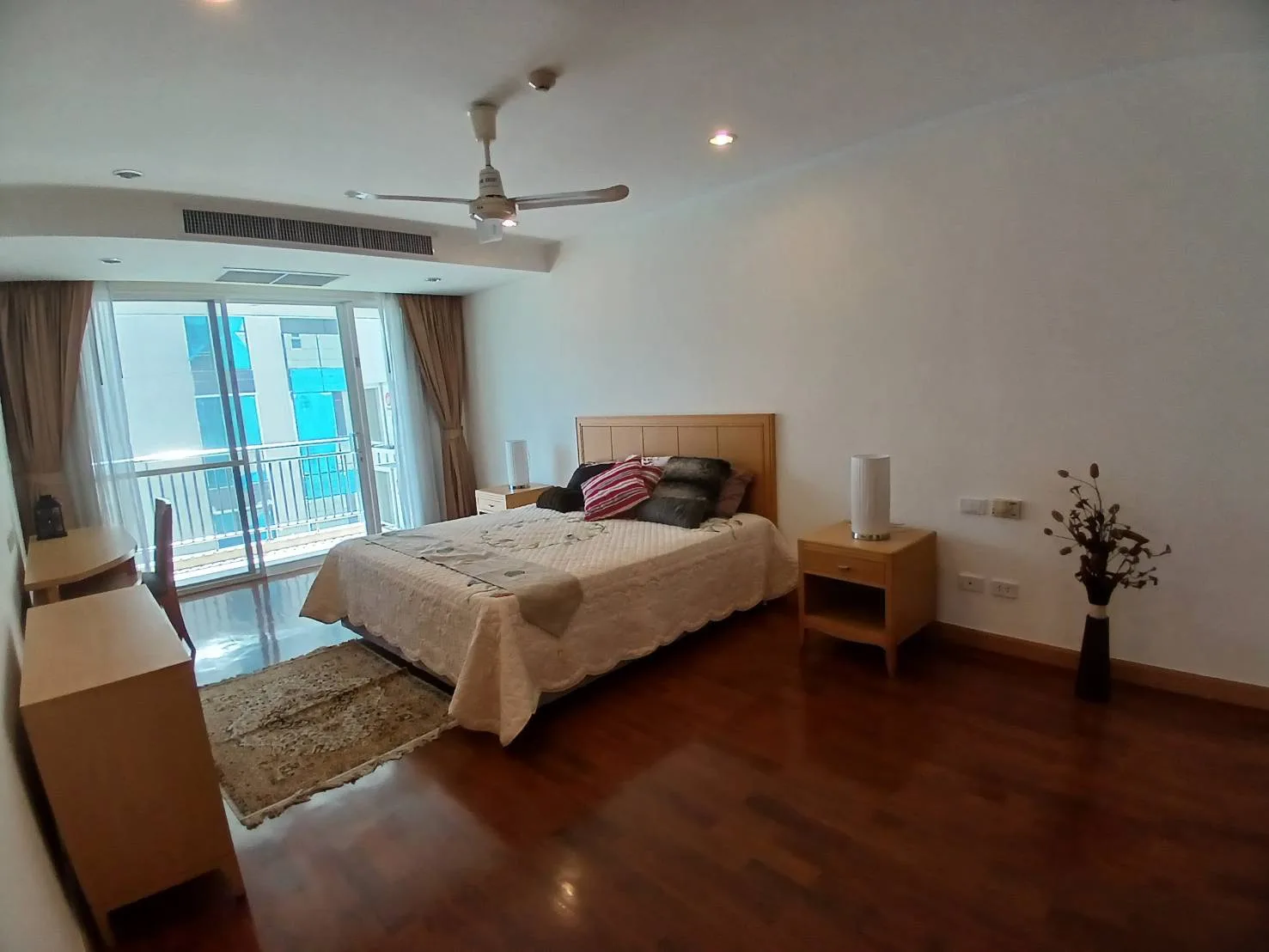 Property photos for GM Height