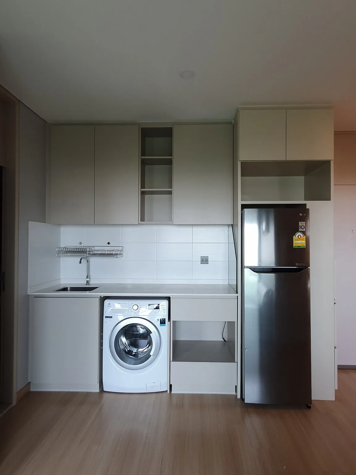 Property photos for Lumpini Suite Phetchaburi - Makkasan