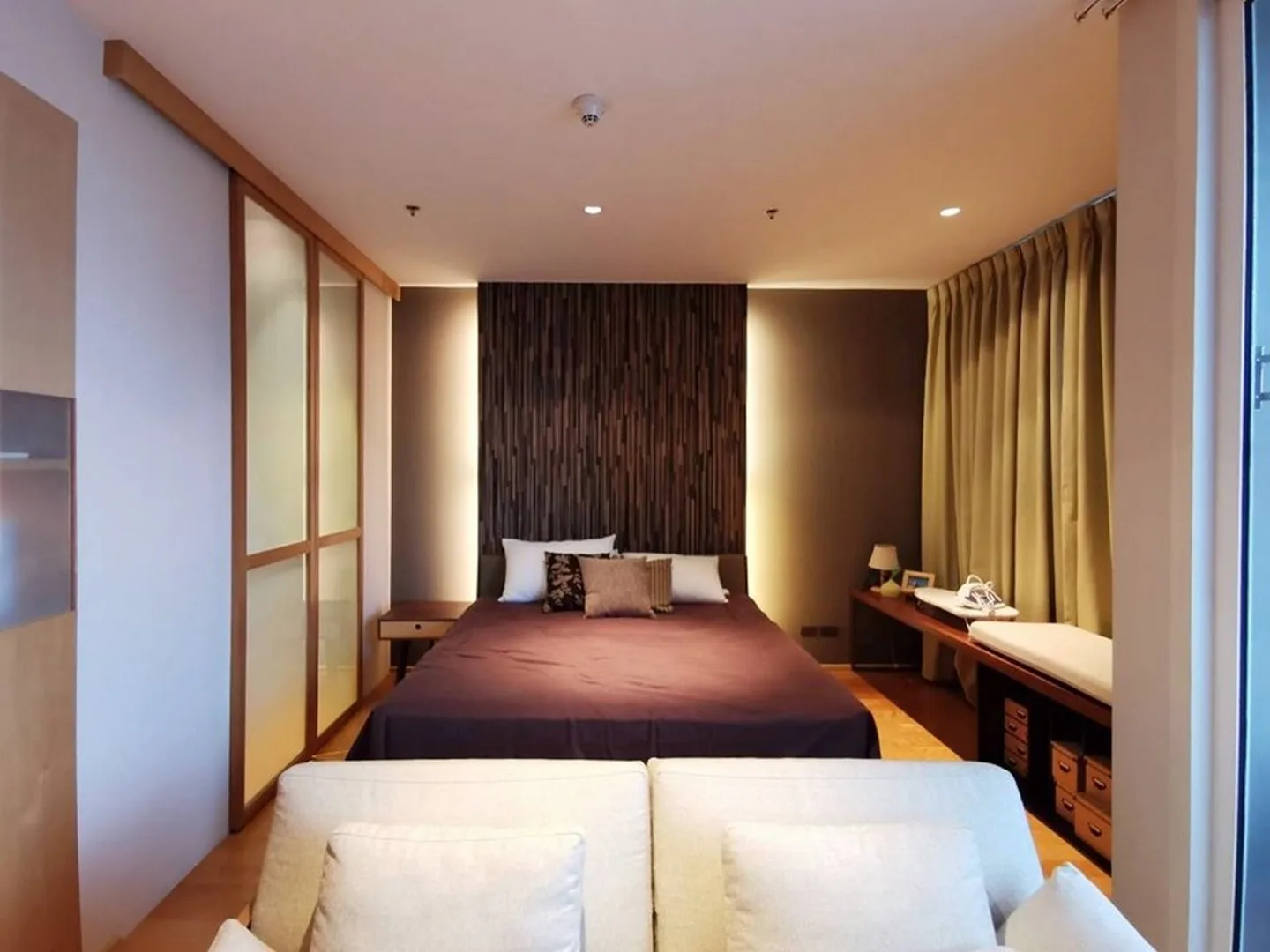 Property photos for Villa Rachatewi