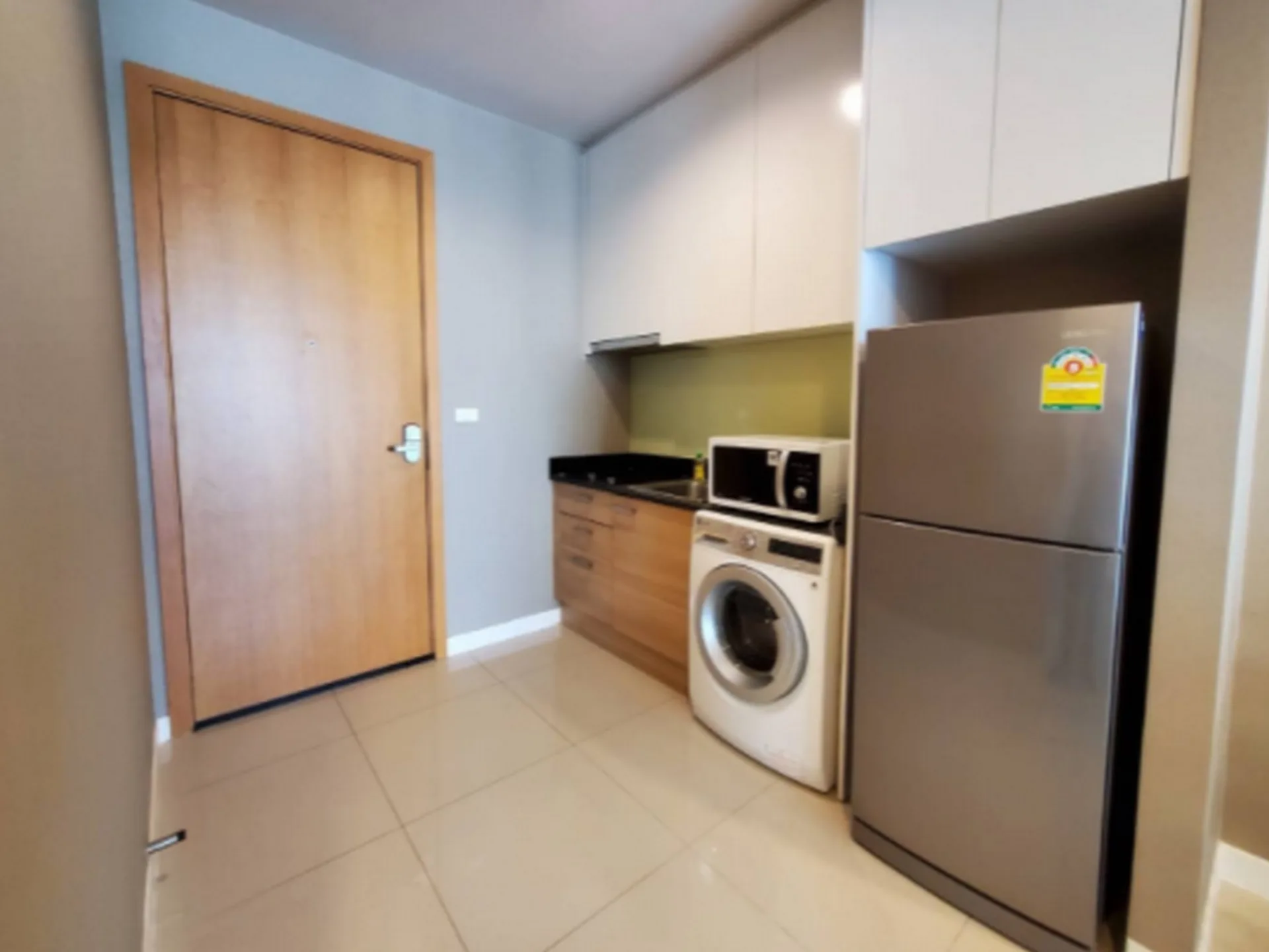 Property photos for Circle Condominium