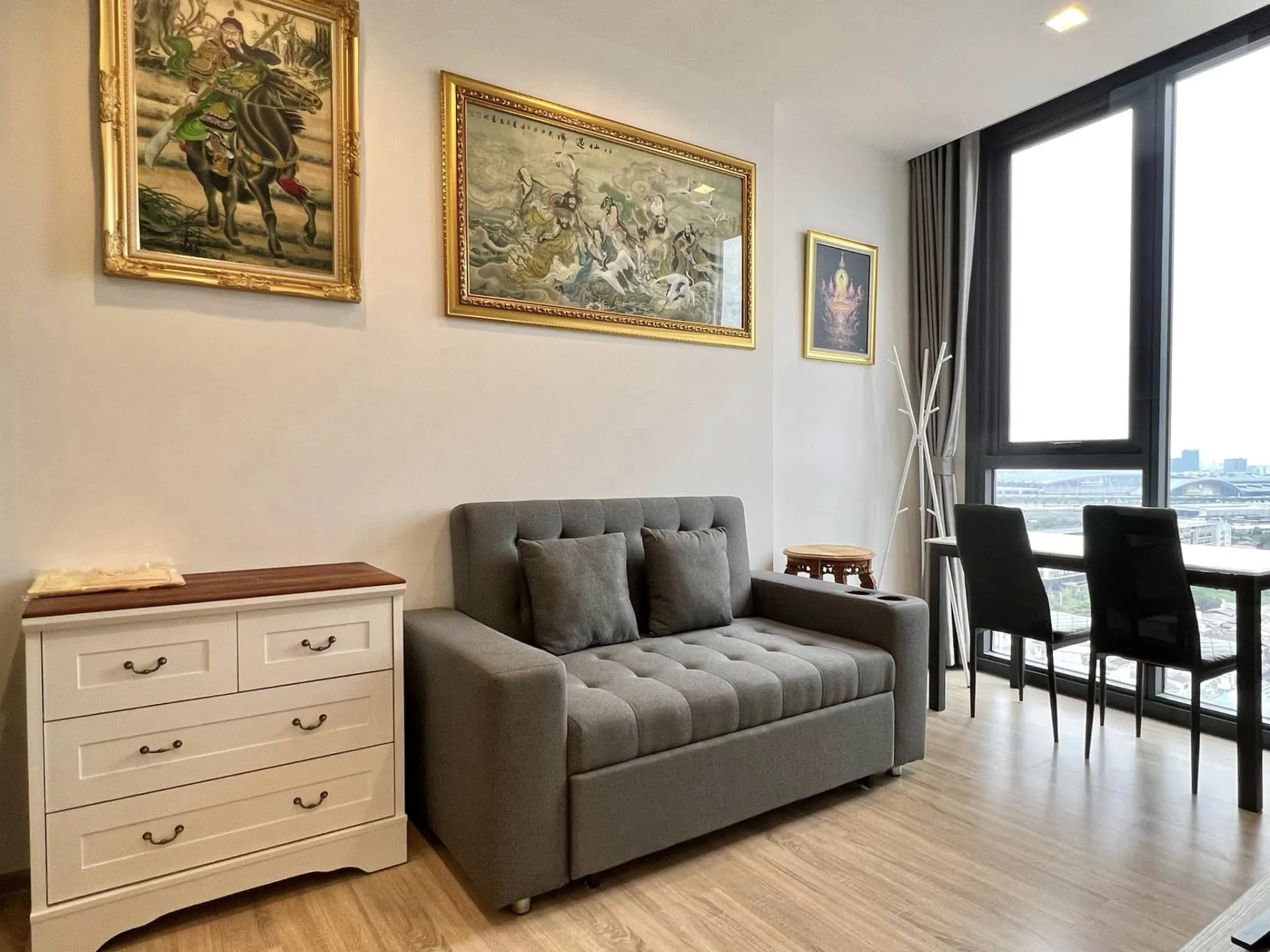 Property photos for THE LINE Phahol - Pradipat