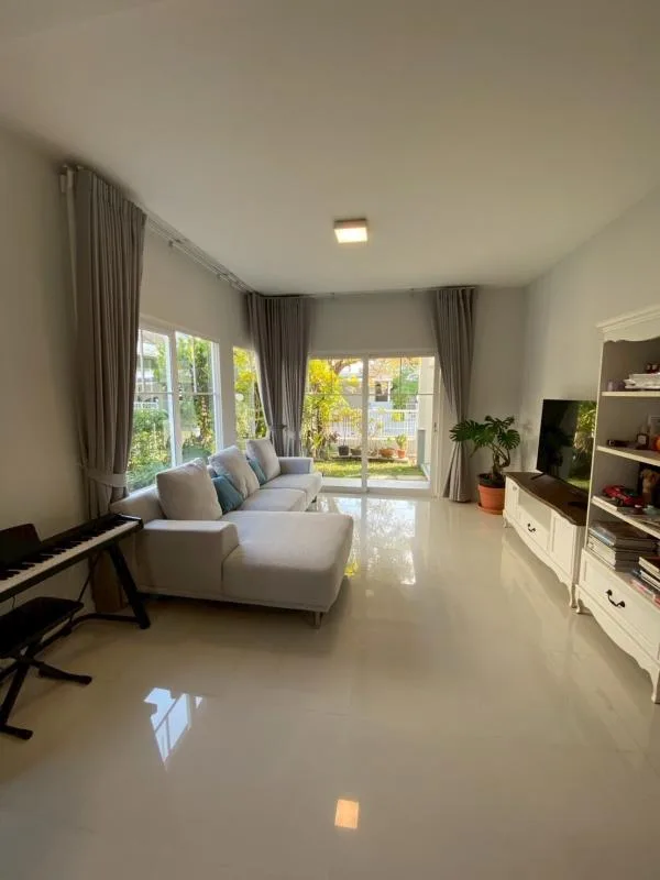 Property photos for Villaggio Srinakarin-bangna