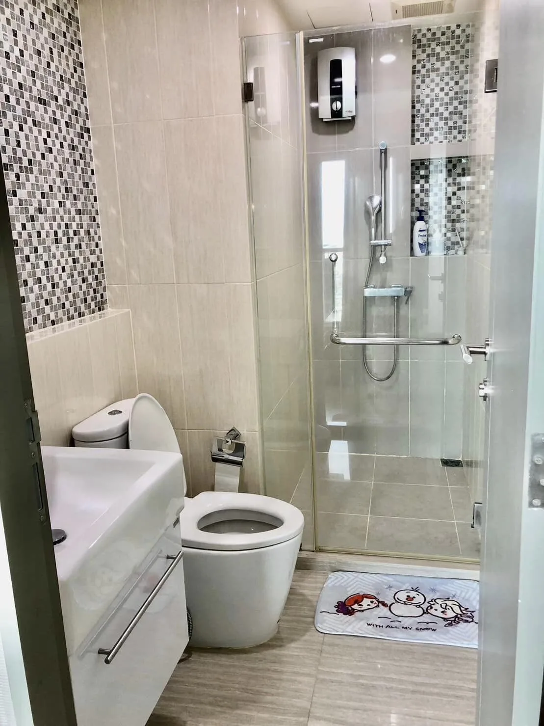 Property photos for Life Ratchadapisek