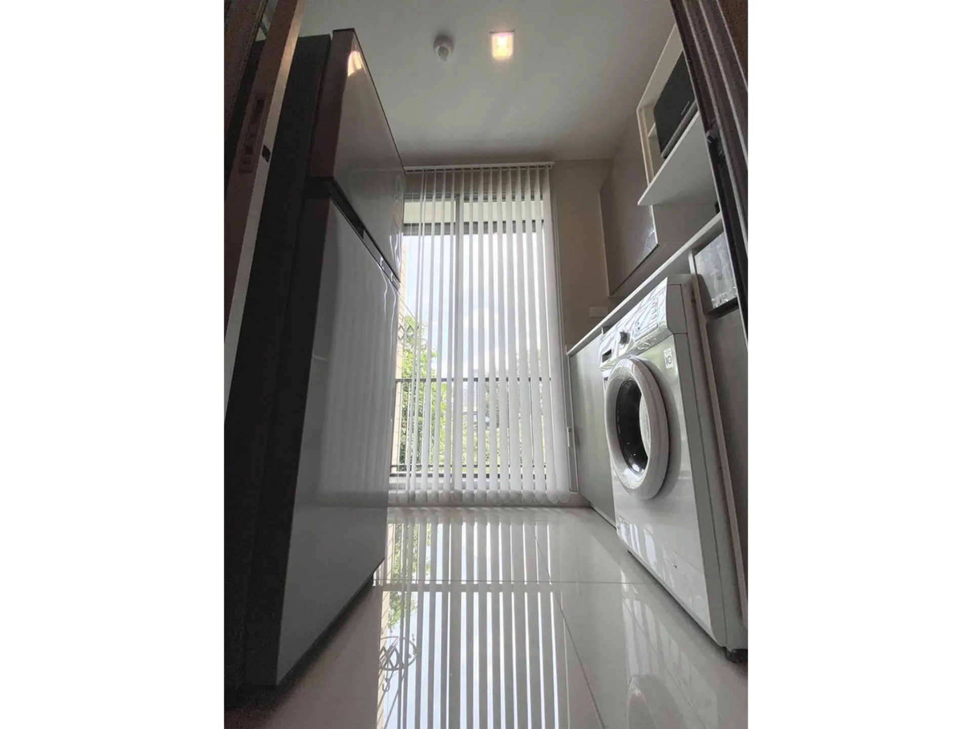 Property photos for Metro Luxe Rama 4
