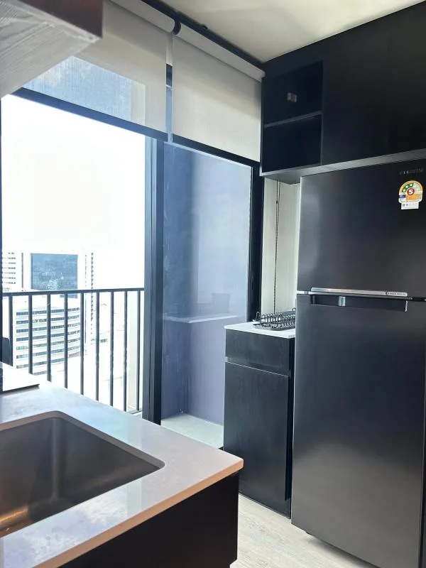 Property photos for Nue District R9