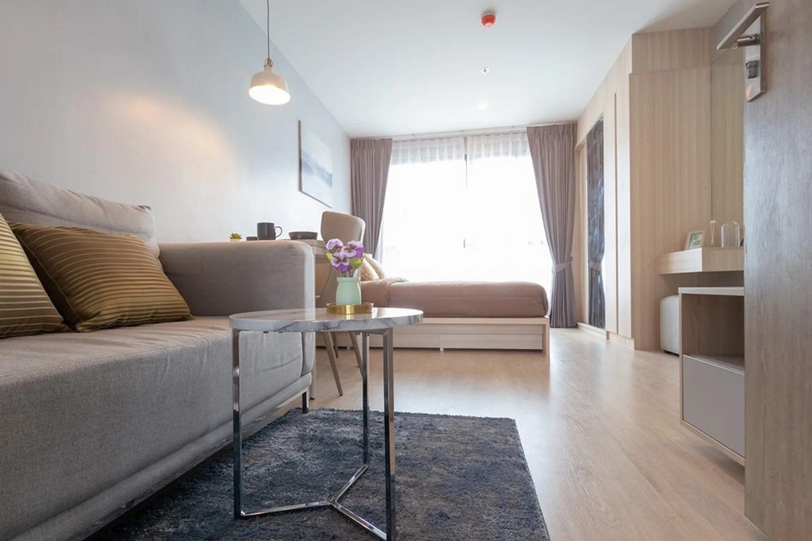 Property photos for IDEO O2