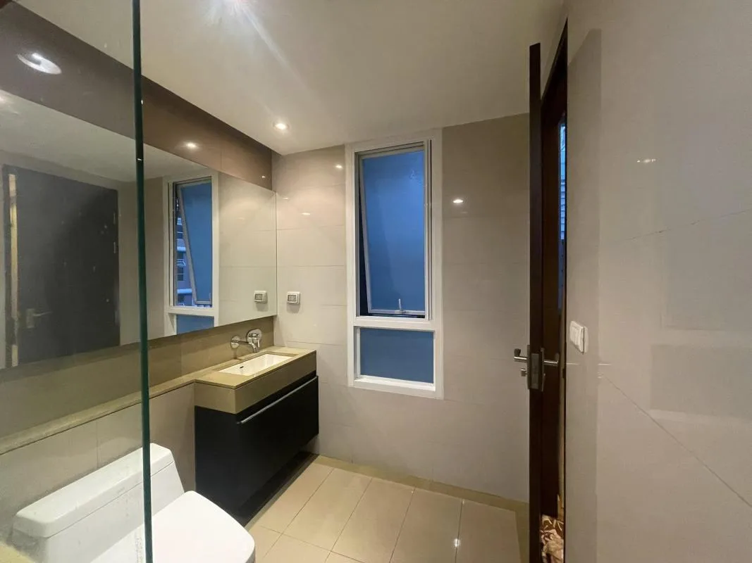 Property photos for The Address Pathumwan