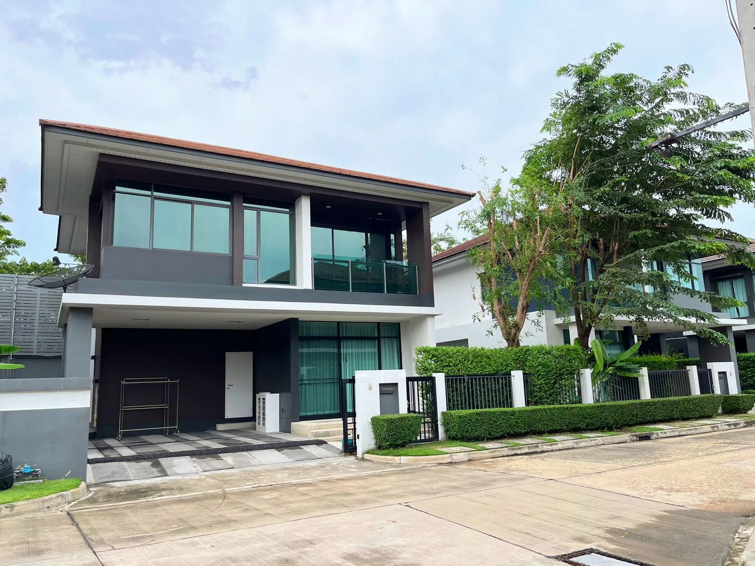 Property photos for Setthasiri Krungthep Kreetha 2