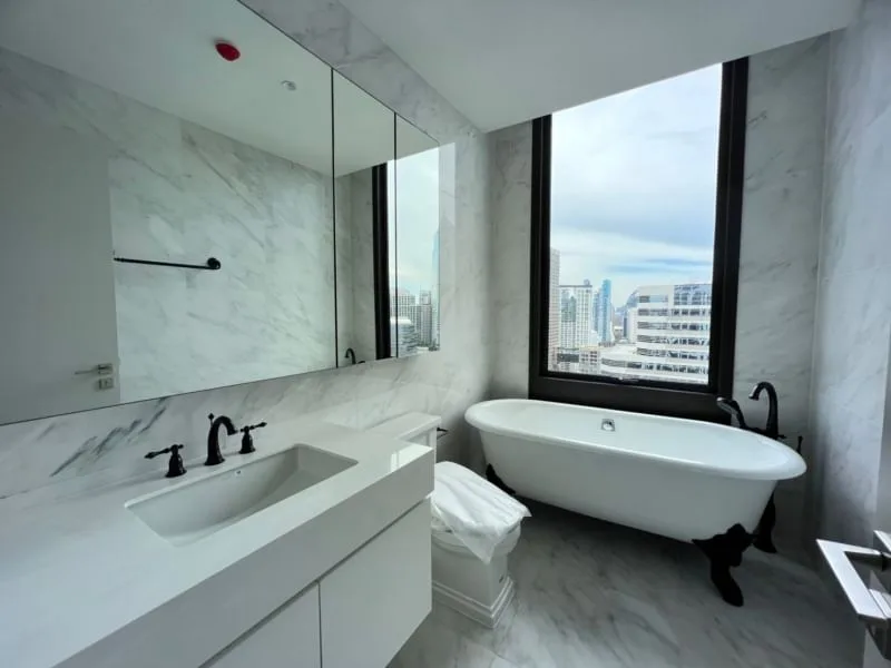Property photos for Muniq Langsuan