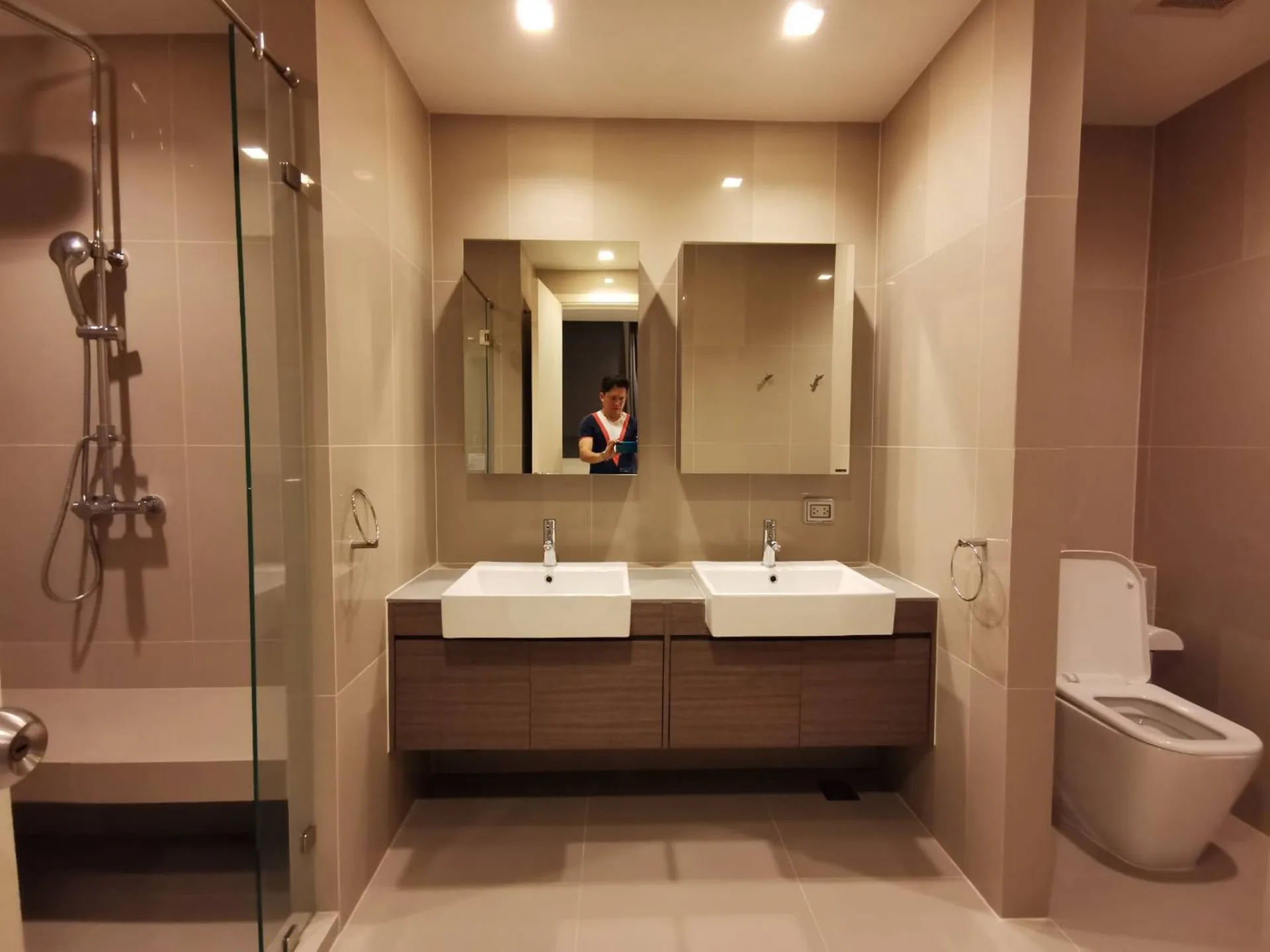 Property photos for Quinn Condo Ratchada