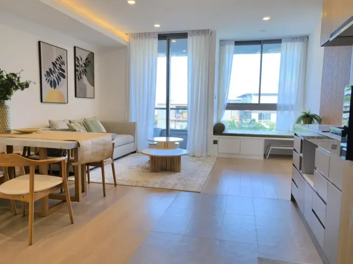 Property photos for Holme Ekkamai 22