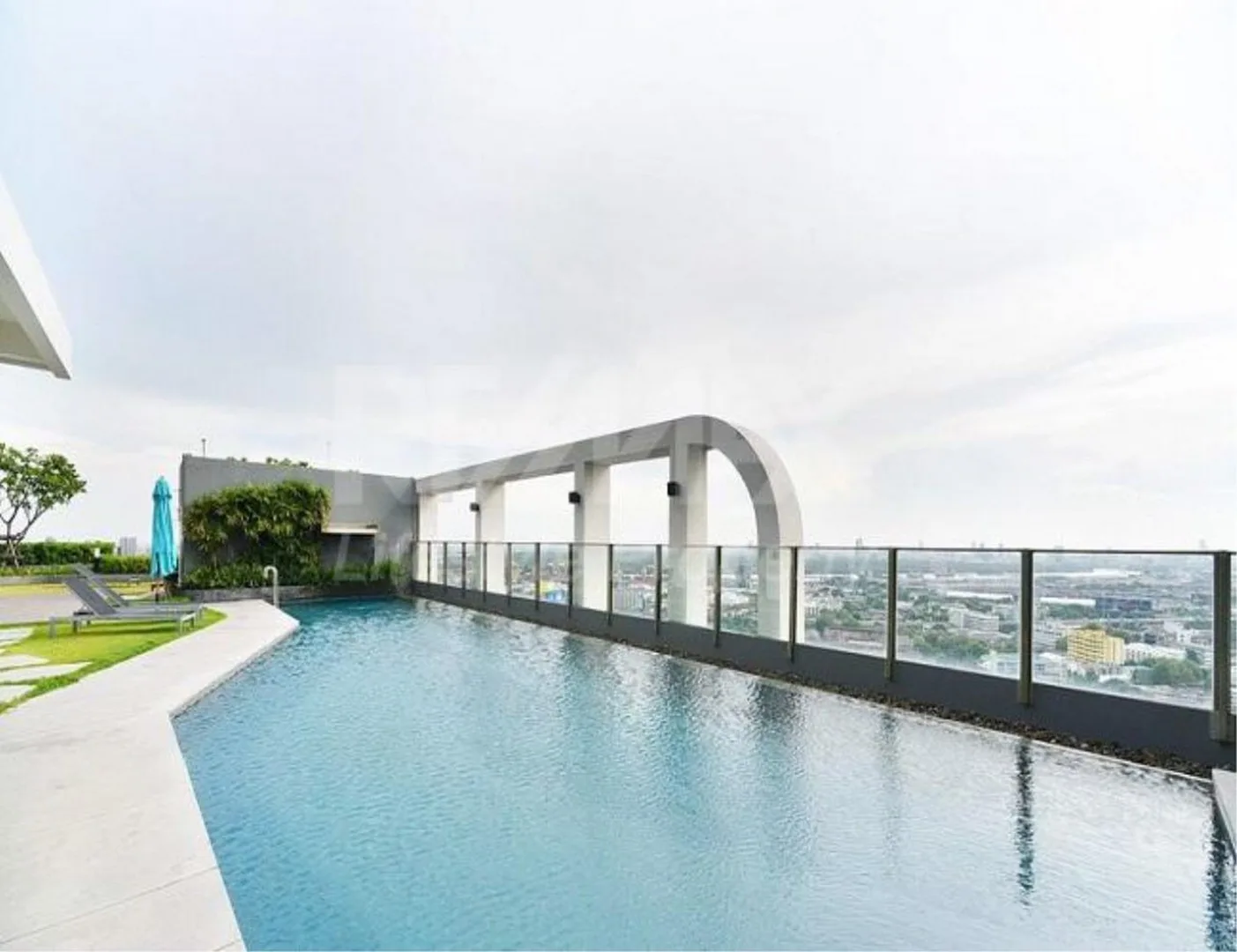 Property photos for Aspire Sukhumvit 48