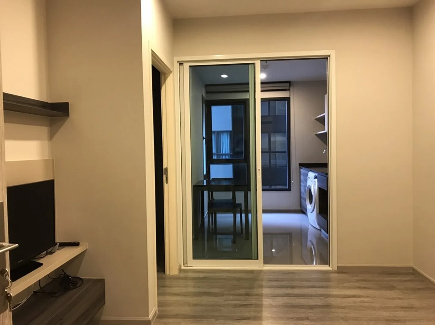 Property photos for Centric Ari Station