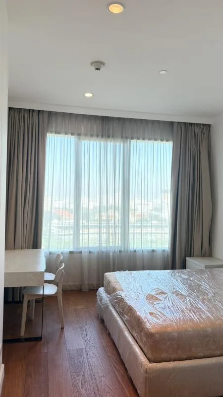 Property photos for 185 Rajadamri