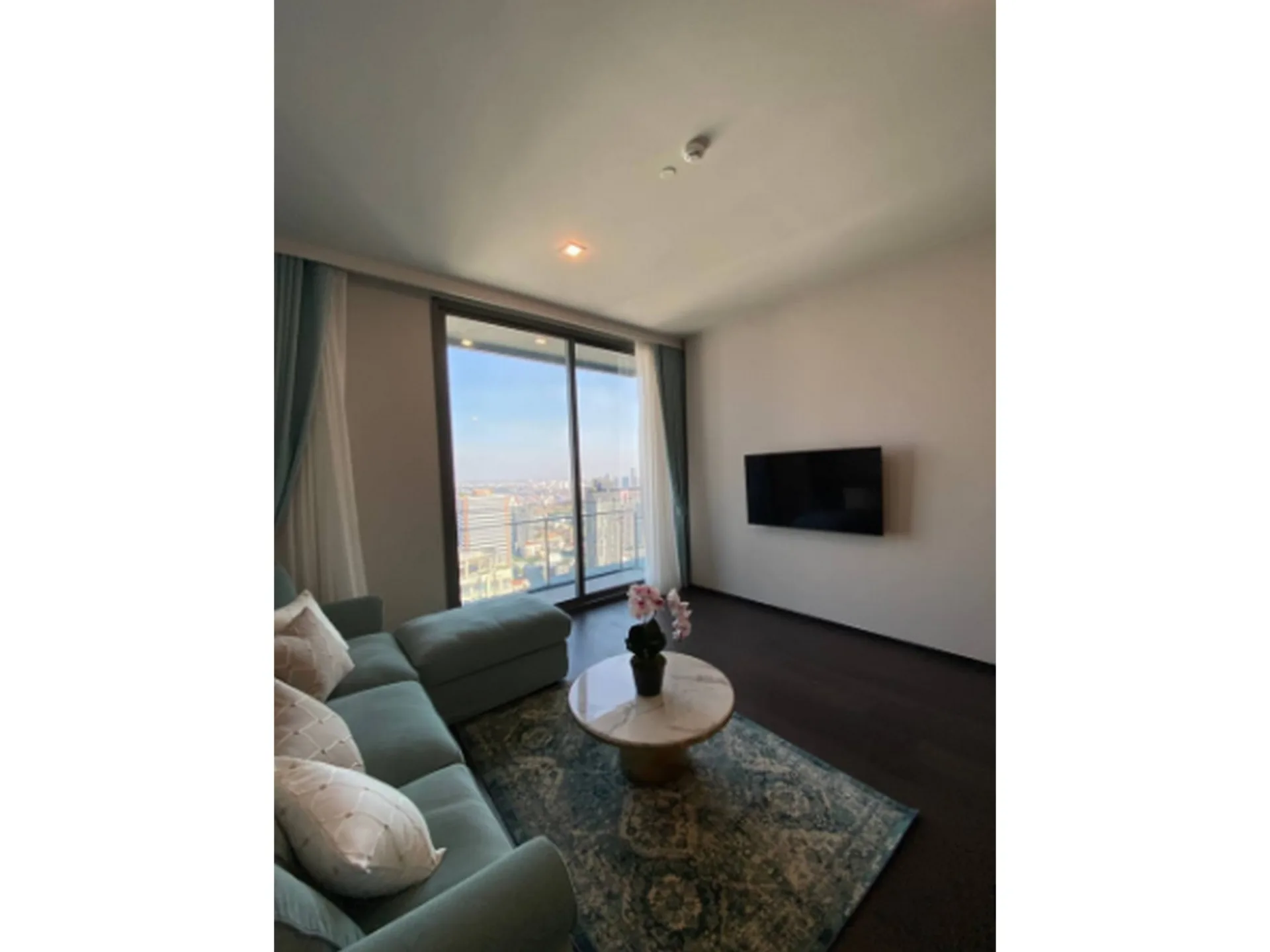 Property photos for Laviq Sukhumvit 57
