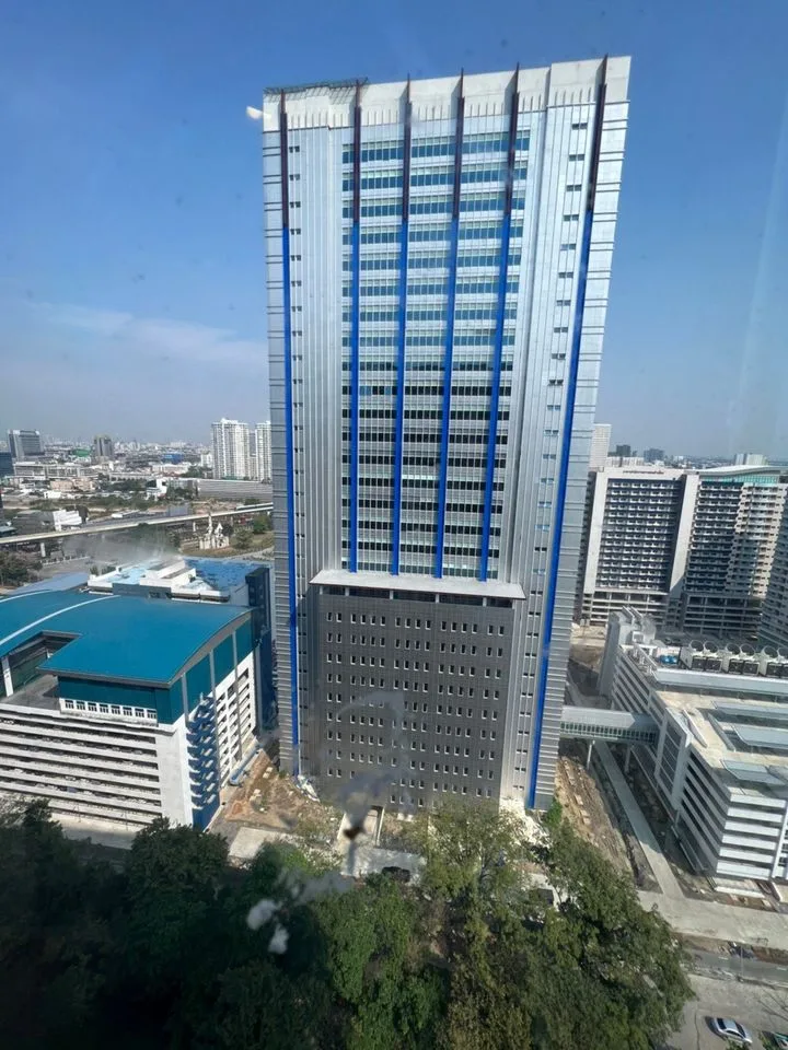 Property photos for THE LINE Phahonyothin Park