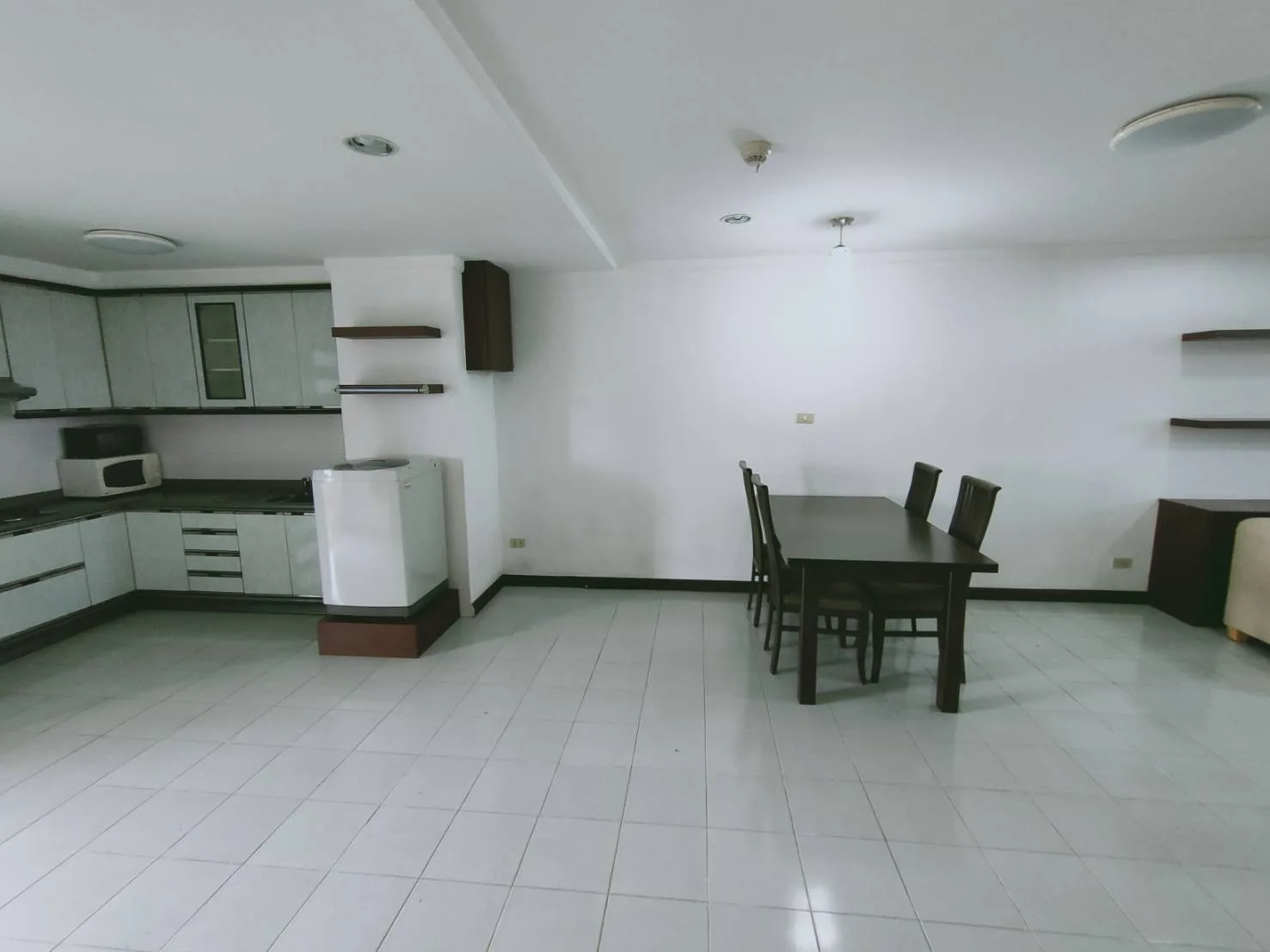 Property photos for Supalai Place