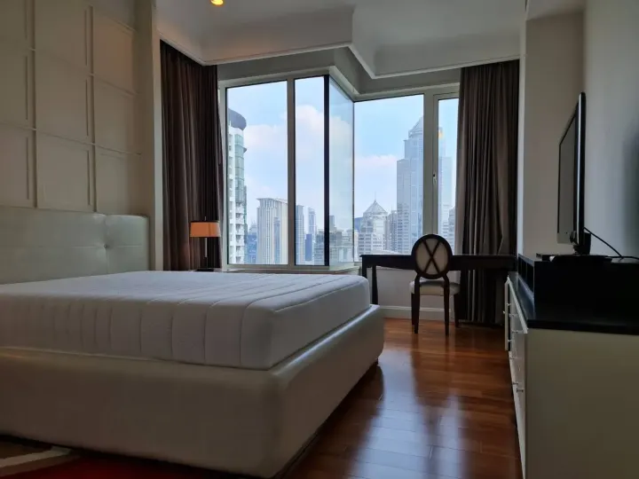 Property photos for Q Langsuan