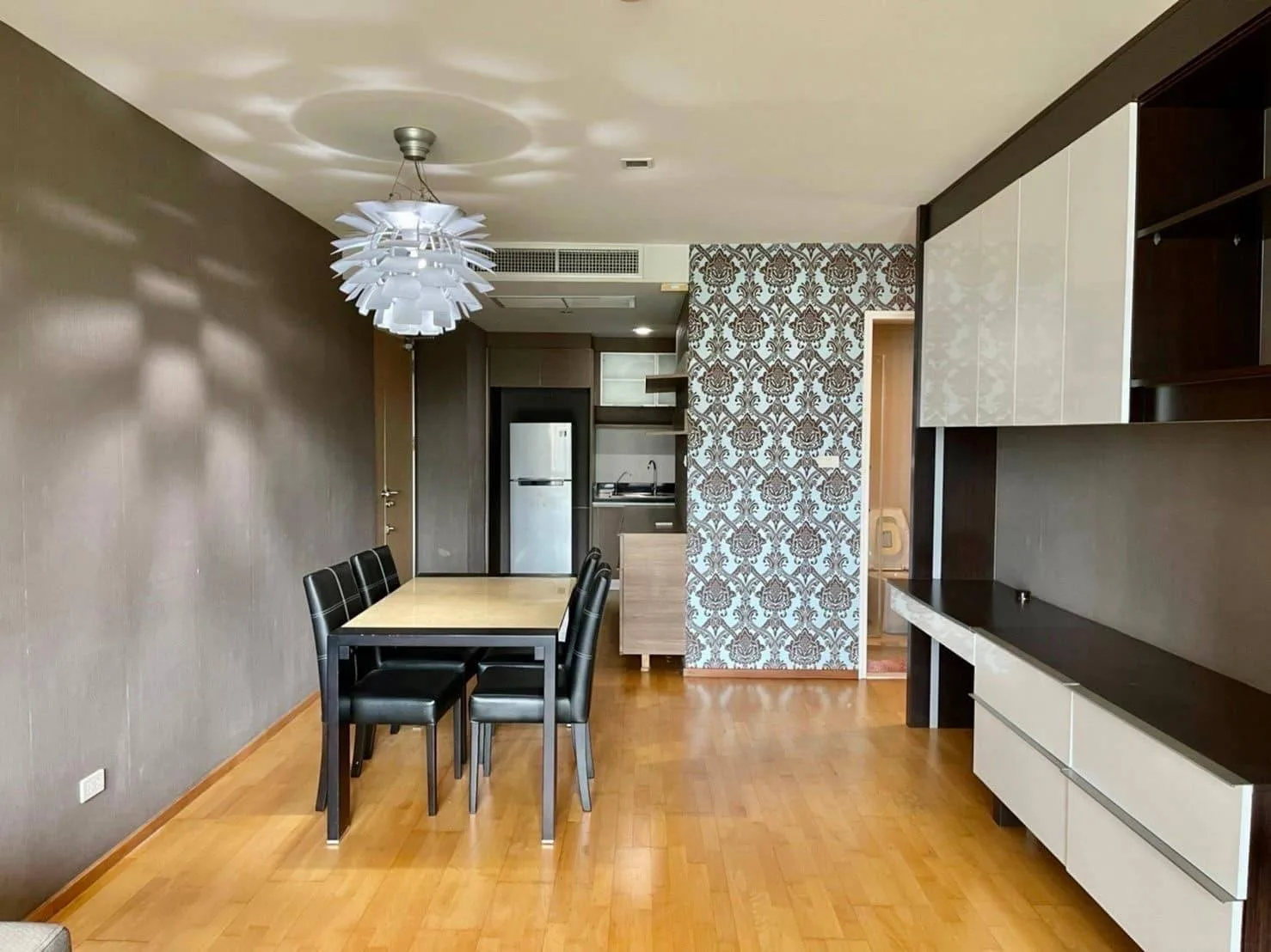 Property photos for Issara@42 Sukhumvit