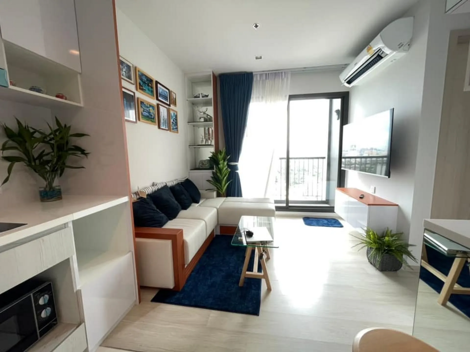 Property photos for Life One Wireless