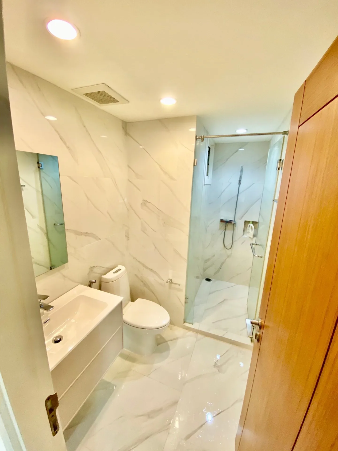 Property photos for Wind Sukhumvit 23