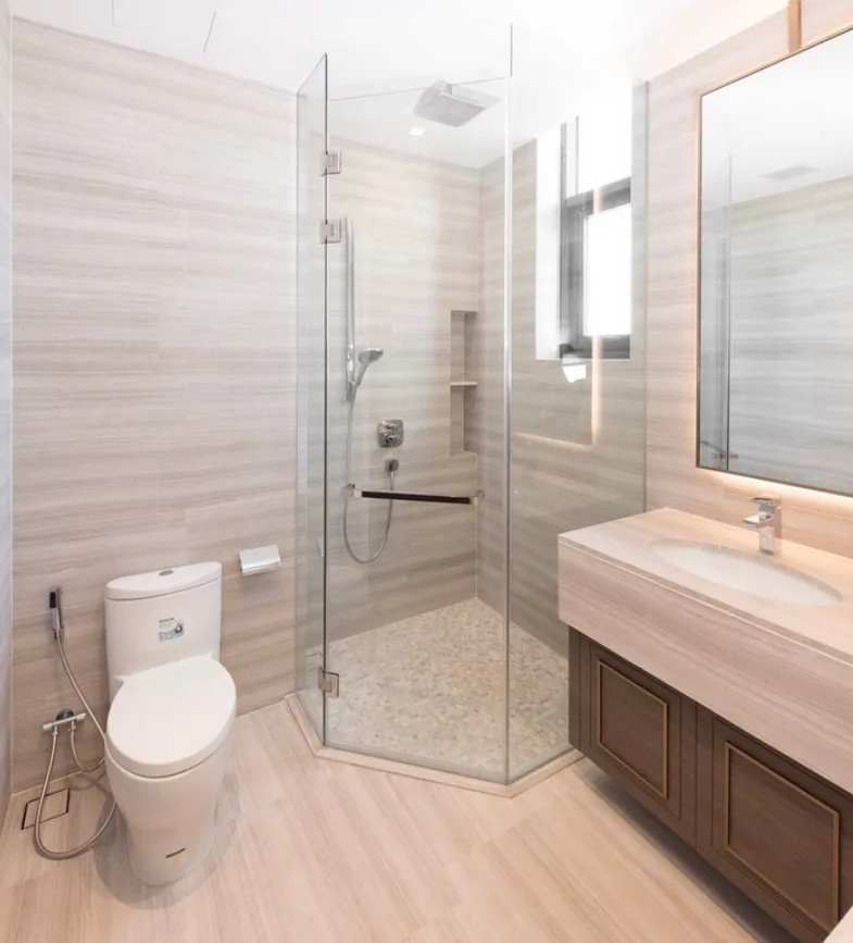 Property photos for The Diplomat 39