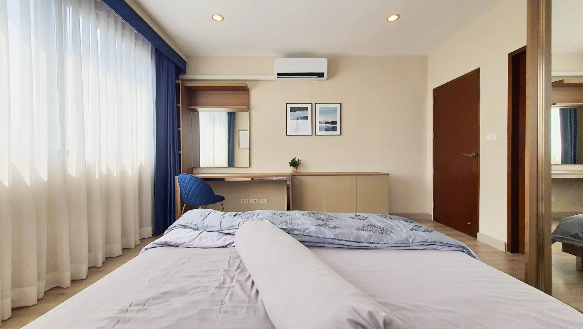 Property photos for Vista Garden