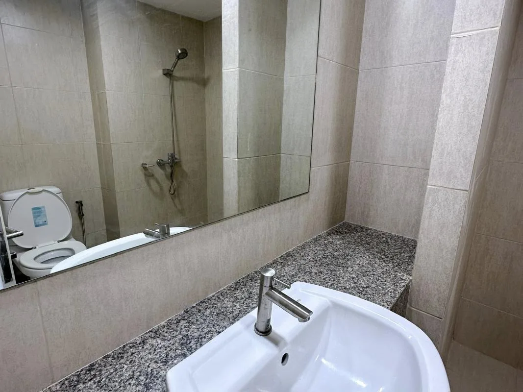 Property photos for The Clover Thonglor