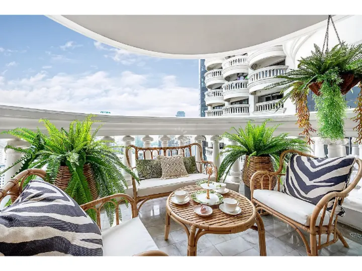 Property photos for State Tower