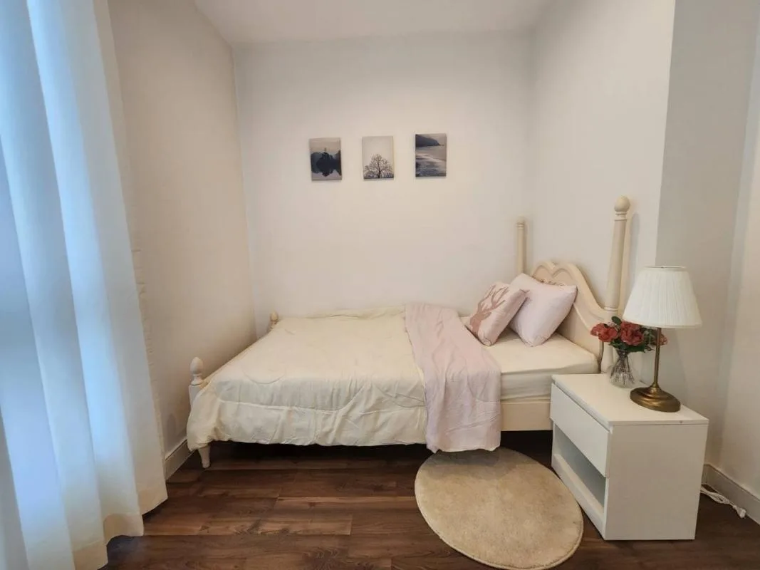 Property photos for The Room Sukhumvit 62