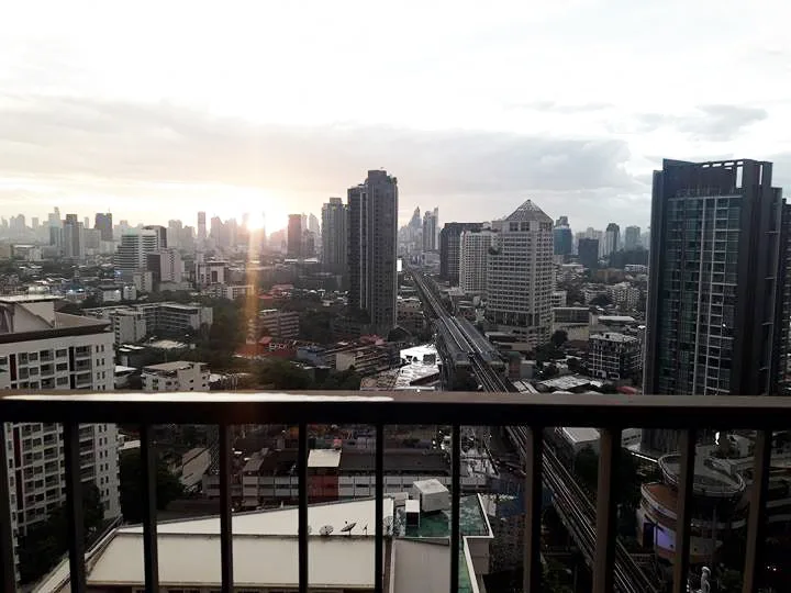 Property photos for WYNE Sukhumvit