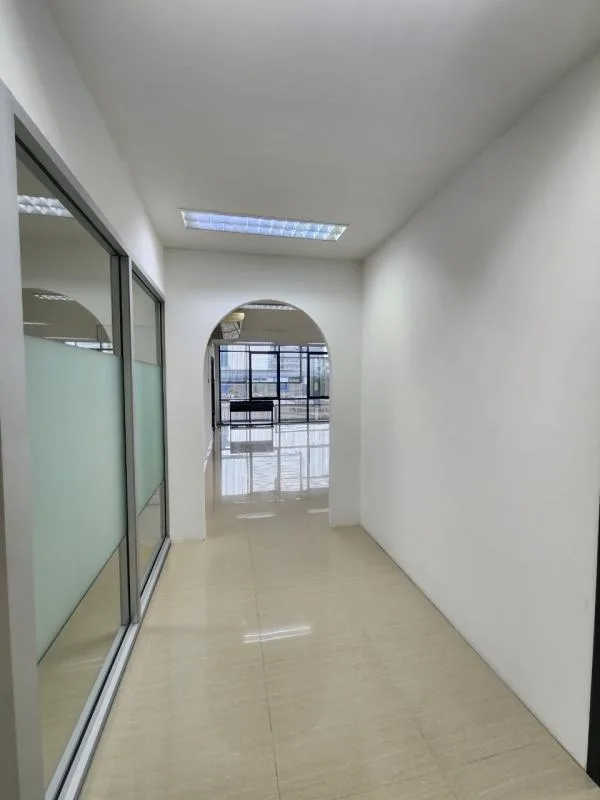 Property photos for Mahatun Rama 3