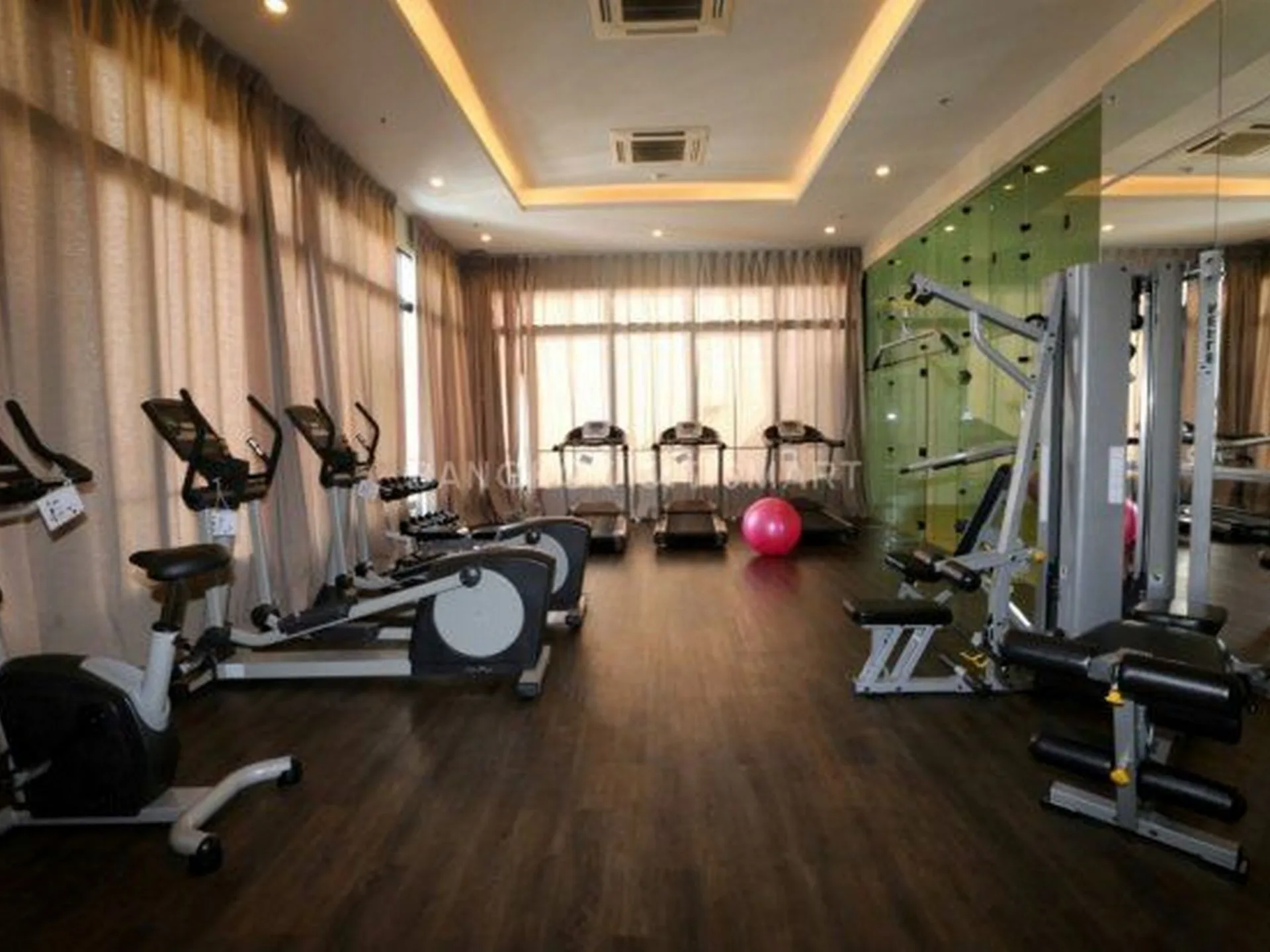 Property photos for The Editor Saphan Khwai