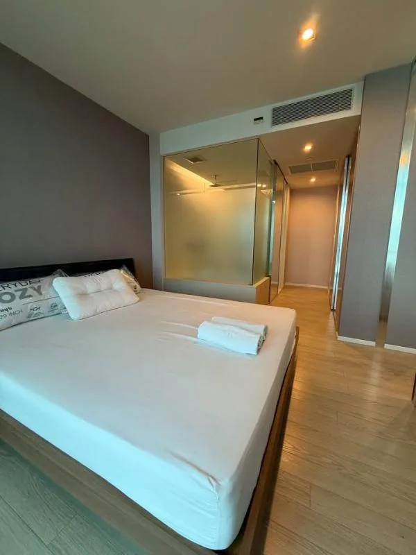 Property photos for The Room Sukhumvit 21