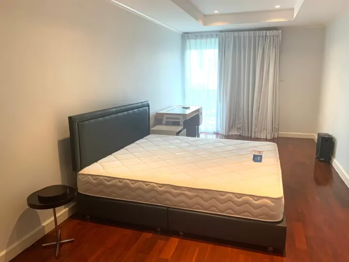 Property photos for The Oleander