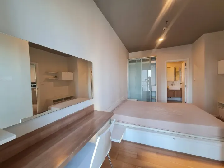 Property photos for Blocs 77