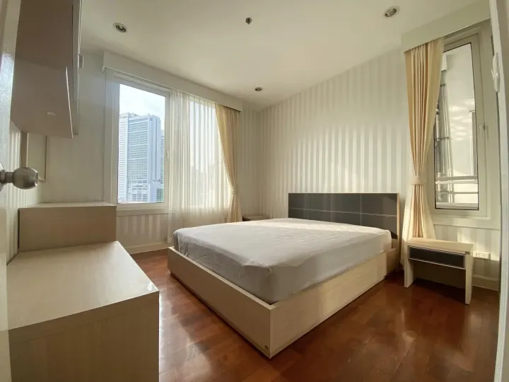 Property photos for Siri Residence
