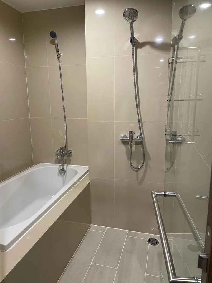 Property photos for Noble Above Wireless-Ruamrudee