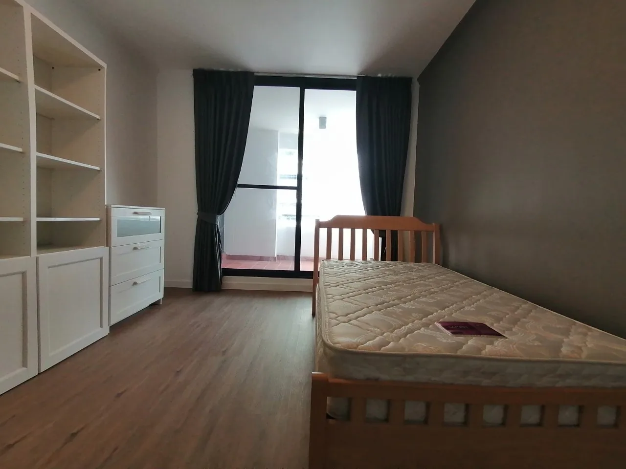 Property photos for Lily House